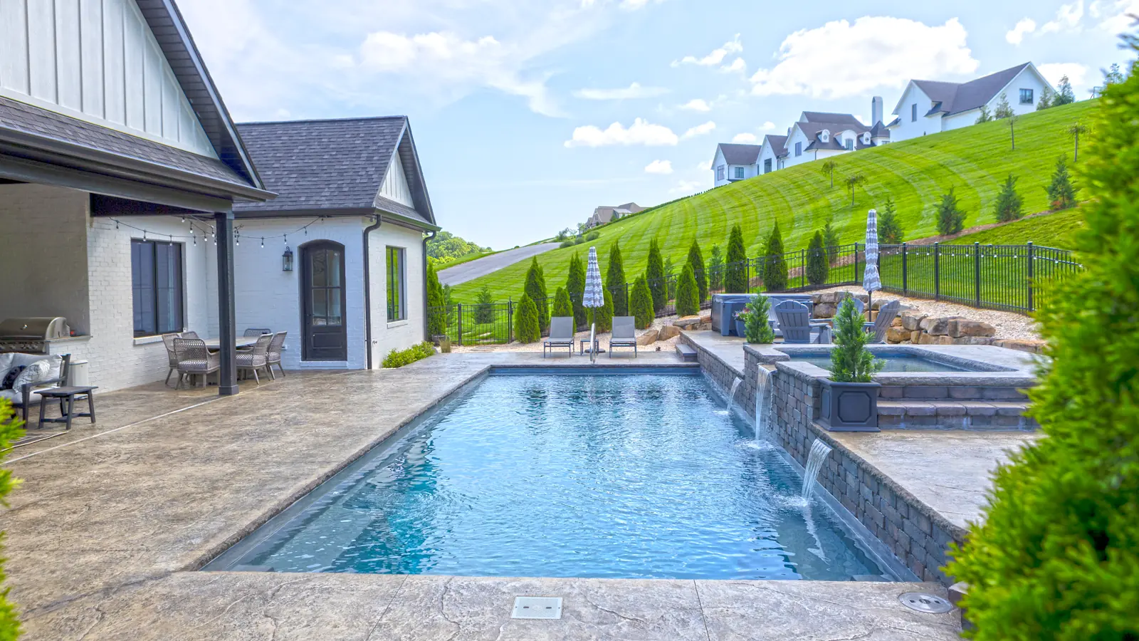 Leisure Pools Vail: SEO target area's Premier Fiberglass Pool Builder